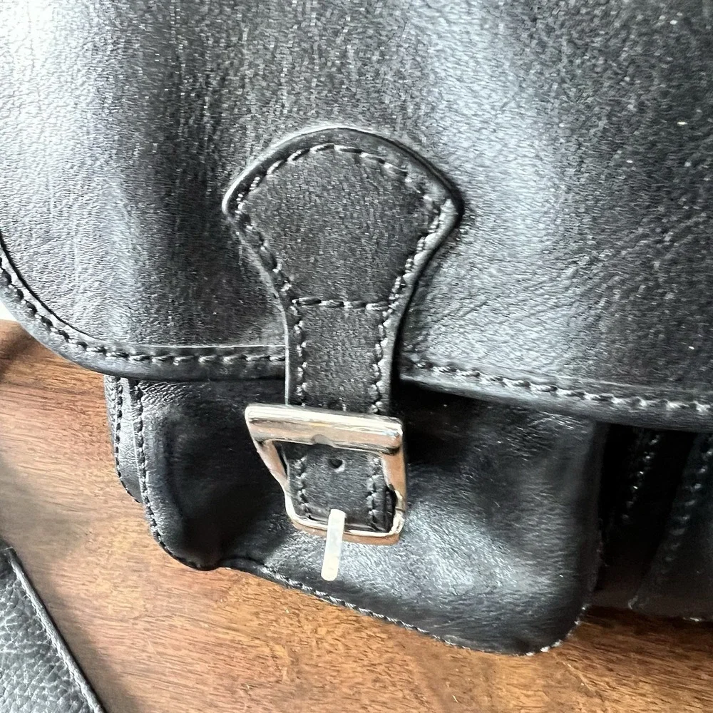Floto Firenze‎ Black Leather Buckle Strap Briefcase Messenger Bag Made In Italy
